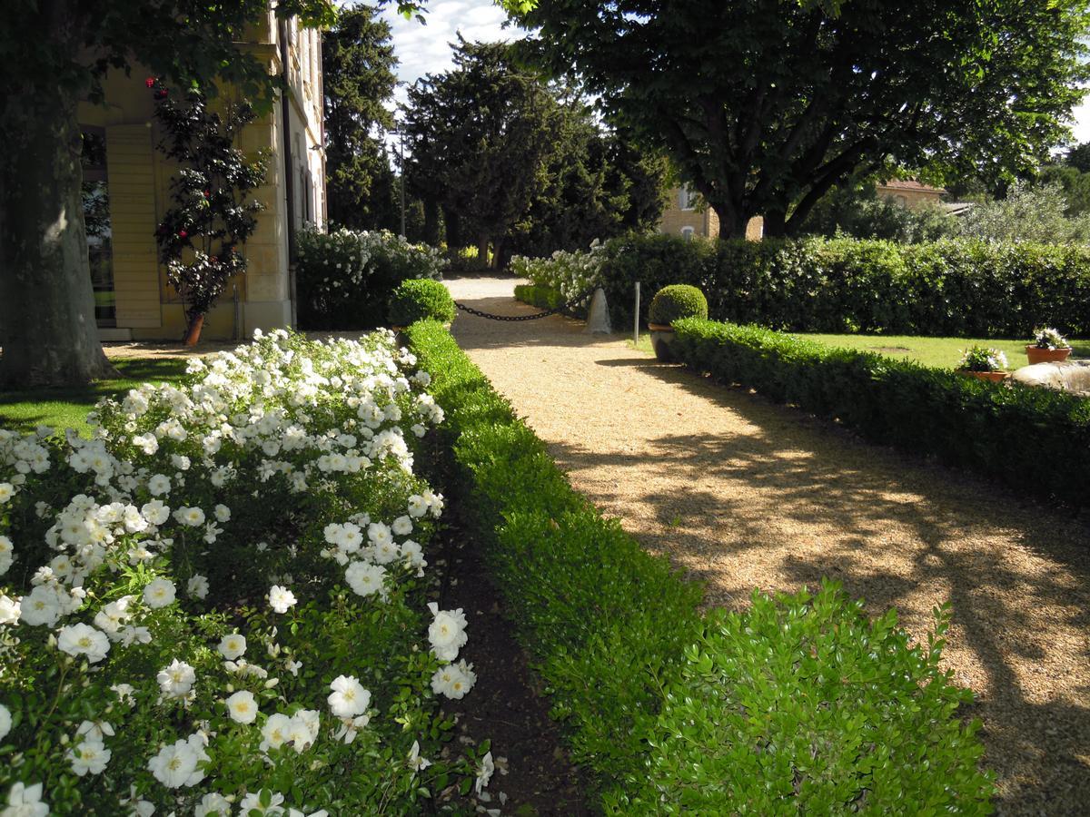 Chambre D'Hotes Chateau Gigognan Sorgues Buitenkant foto